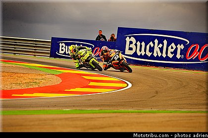 moto2_046_espagne_aragon_2011.jpg