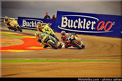 moto2_048_espagne_aragon_2011.jpg