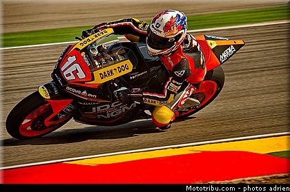 moto2_cluzel_004_espagne_aragon_2011.jpg