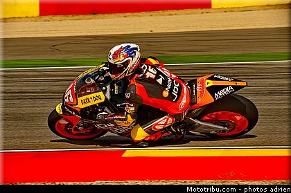 moto2_cluzel_008_espagne_aragon_2011.jpg