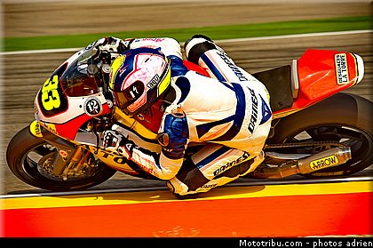 moto2_gadea_002_espagne_aragon_2011.jpg