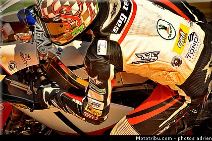 moto2_hernandez_s_001_espagne_aragon_2011.jpg