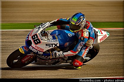 moto2_hernandez_y_001_espagne_aragon_2011.jpg
