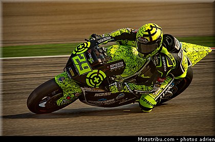 moto2_iannone_001_espagne_aragon_2011.jpg