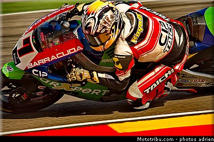 moto2_koyama_005_espagne_aragon_2011.jpg