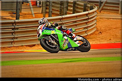 moto2_koyama_008_espagne_aragon_2011.jpg