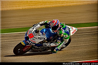 moto2_noyes_002_espagne_aragon_2011.jpg