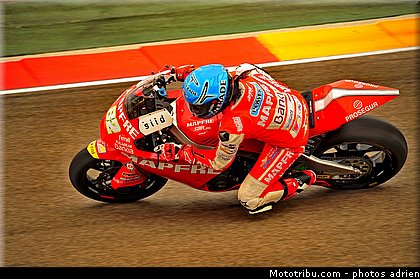 moto2_rosell_005_espagne_aragon_2011.jpg