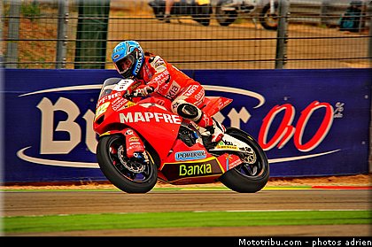 moto2_rosell_007_espagne_aragon_2011.jpg