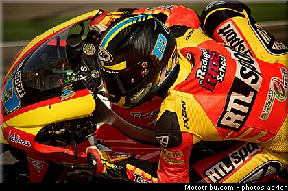 moto2_simeon_001_espagne_aragon_2011.jpg