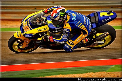 moto2_smith_008_espagne_aragon_2011.jpg