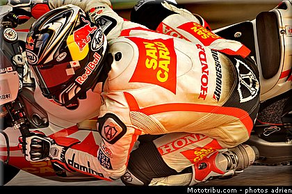 motogp_aoyama_003_espagne_aragon_2011.jpg