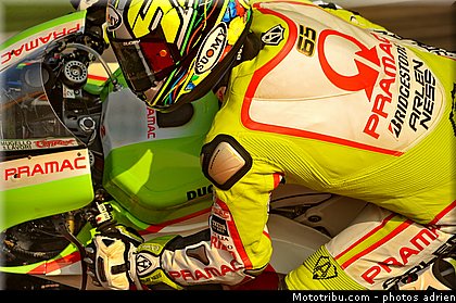 motogp_capirossi_001_espagne_aragon_2011.jpg