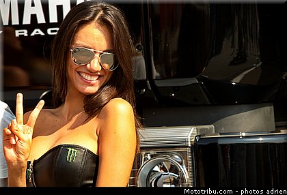 motogp_pitbabe_001_espagne_aragon_2011.jpg
