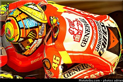 motogp_rossi_001_espagne_aragon_2011.jpg