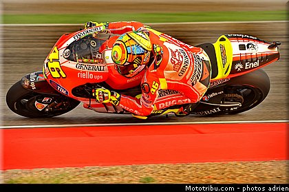 motogp_rossi_002_espagne_aragon_2011.jpg