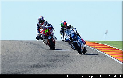 moto2_011_espagne_aragon_2011.jpg