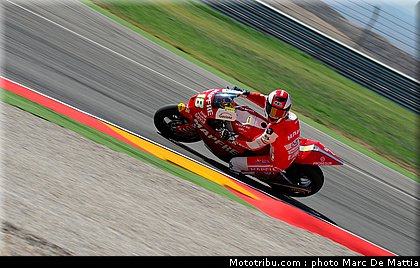 moto2_torres_001_espagne_aragon_2011.jpg