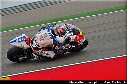 moto2_wilairot_001_espagne_aragon_2011.jpg