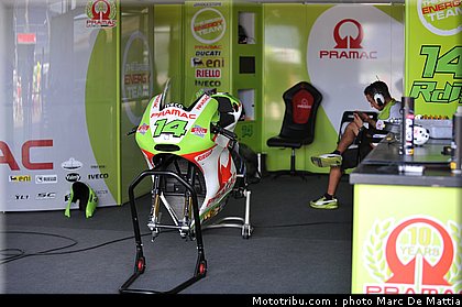 motogp_ambiance_014_espagne_aragon_2011.jpg