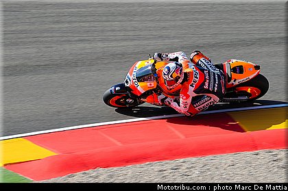 motogp_dovizioso_004_espagne_aragon_2011.jpg