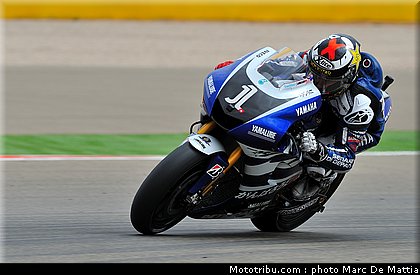 motogp_lorenzo_005_espagne_aragon_2011.jpg