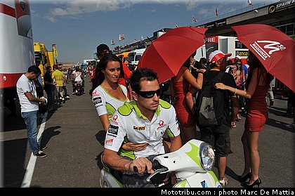 motogp_pitbabe_007_espagne_aragon_2011.jpg