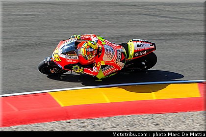 motogp_rossi_005_espagne_aragon_2011.jpg