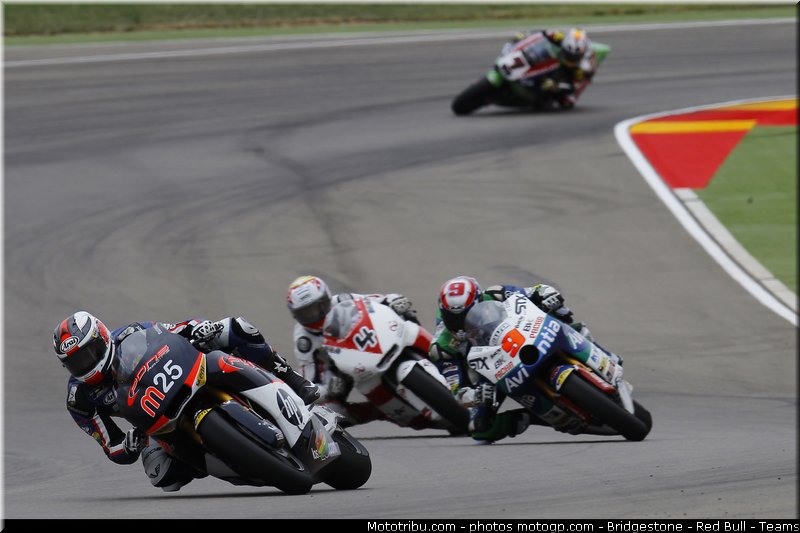 moto2_004_espagne_aragon_2011