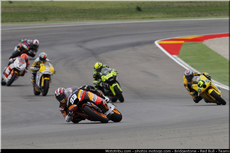 moto2_012_espagne_aragon_2011