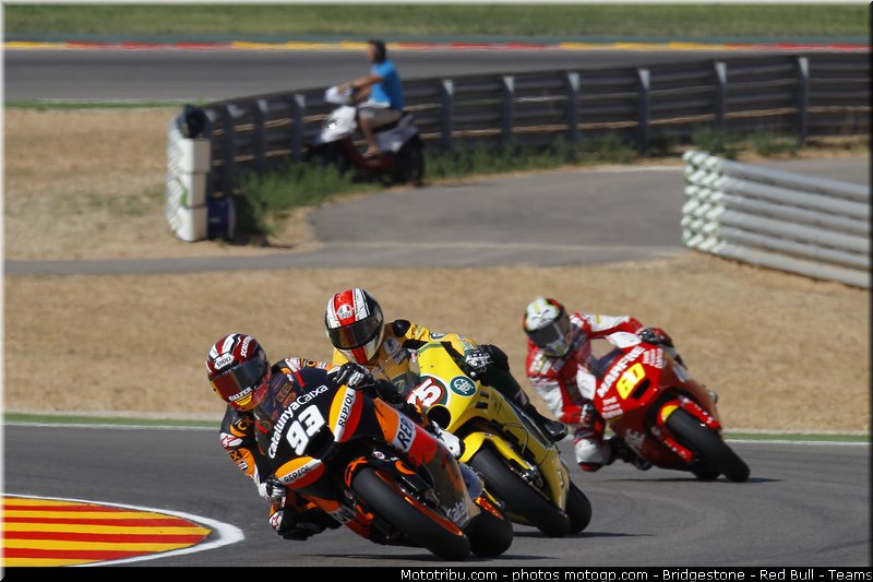 moto2_018_espagne_aragon_2011
