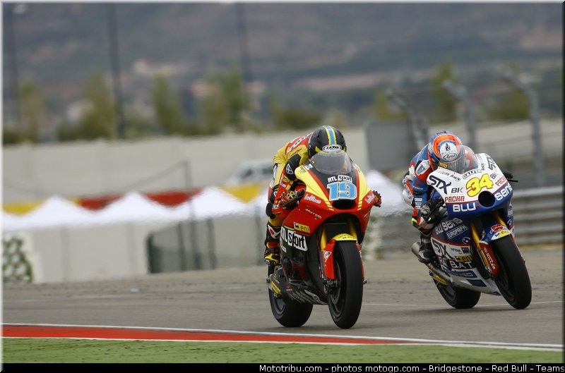 moto2_021_espagne_aragon_2011