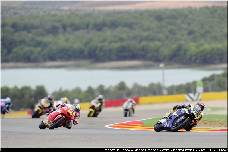 moto2_034_espagne_aragon_2011