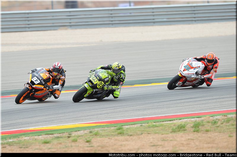 moto2_047_espagne_aragon_2011