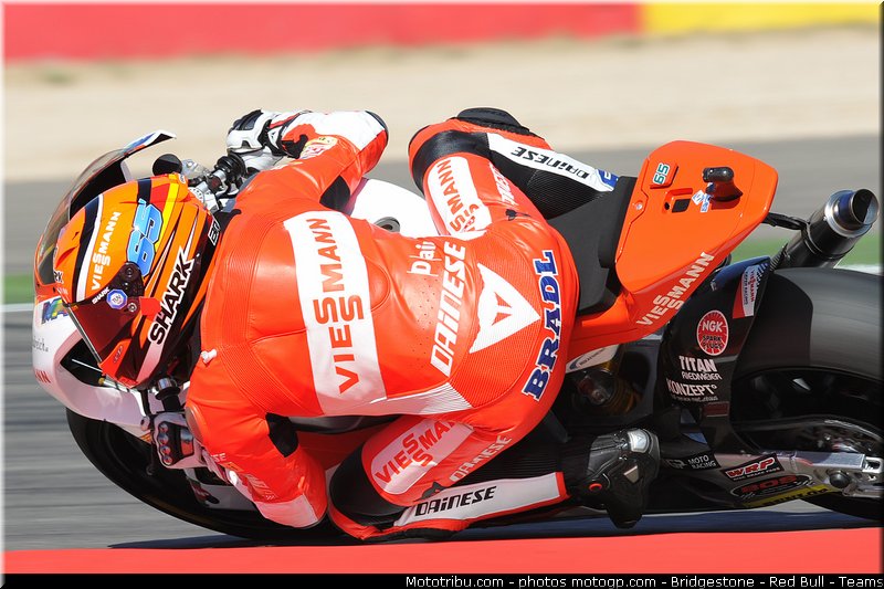 moto2_bradl_006_espagne_aragon_2011