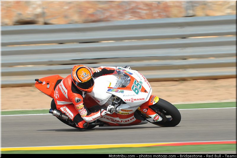 moto2_bradl_008_espagne_aragon_2011