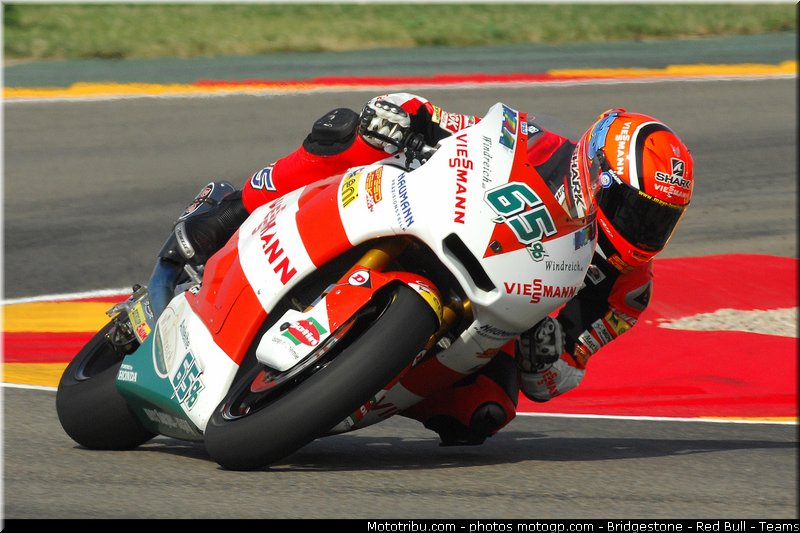 moto2_bradl_020_espagne_aragon_2011