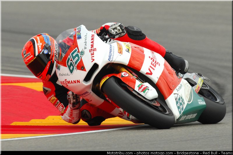 moto2_bradl_024_espagne_aragon_2011