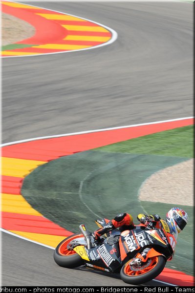 moto2_cluzel_002_espagne_aragon_2011