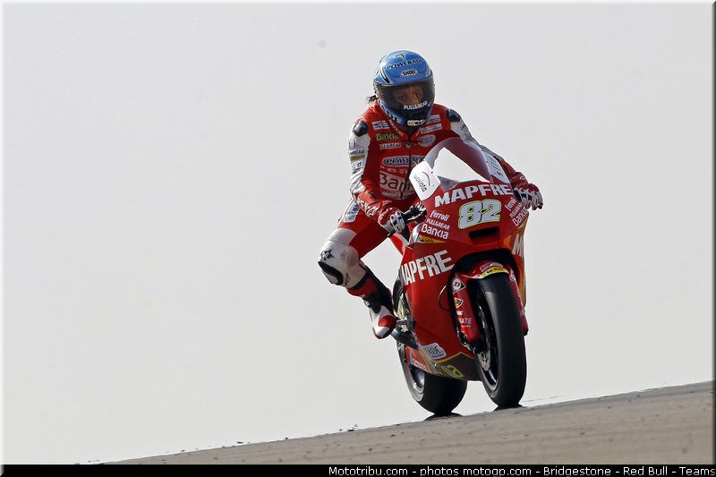 moto2_rosell_005_espagne_aragon_2011
