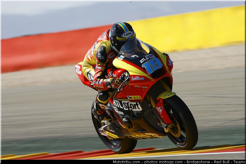 moto2_simeon_008_espagne_aragon_2011