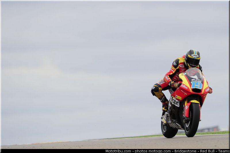 moto2_simeon_028_espagne_aragon_2011