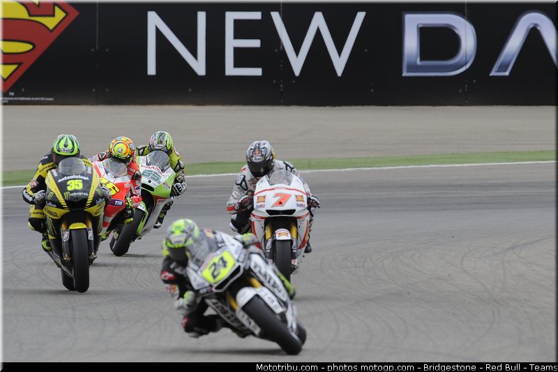 motogp_017_espagne_aragon_2011