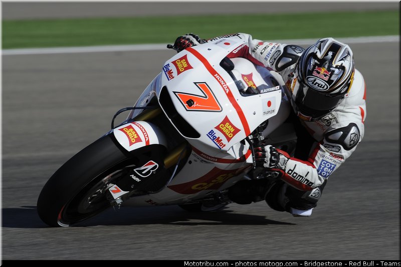 motogp_aoyama_003_espagne_aragon_2011