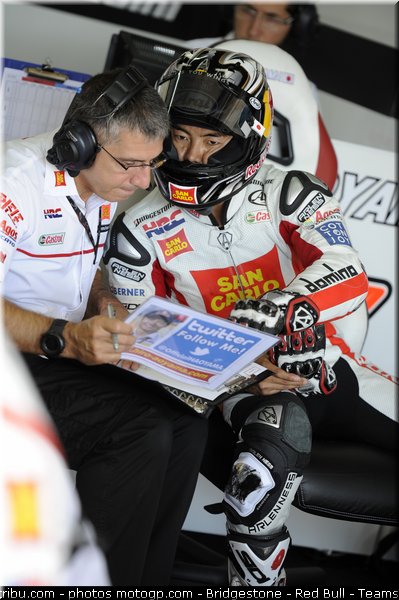 motogp_aoyama_006_espagne_aragon_2011