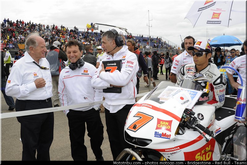 motogp_aoyama_012_espagne_aragon_2011