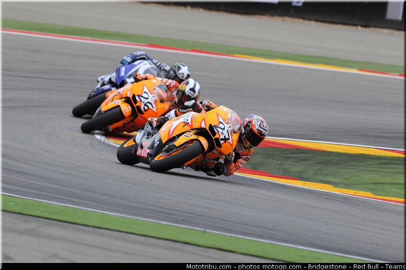 motogp_bridgestone_029_espagne_aragon_2011