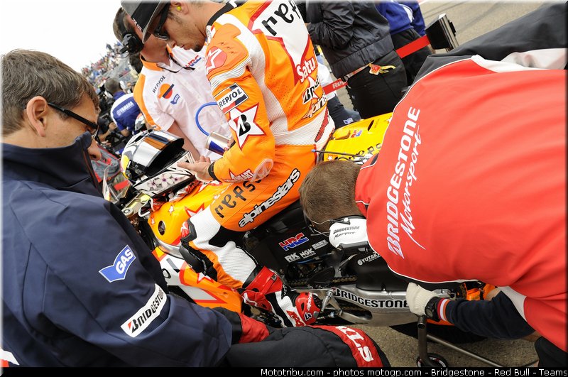 motogp_bridgestone_062_espagne_aragon_2011