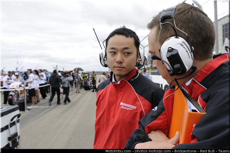 motogp_bridgestone_063_espagne_aragon_2011