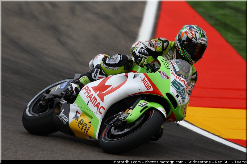 motogp_capirossi_012_espagne_aragon_2011